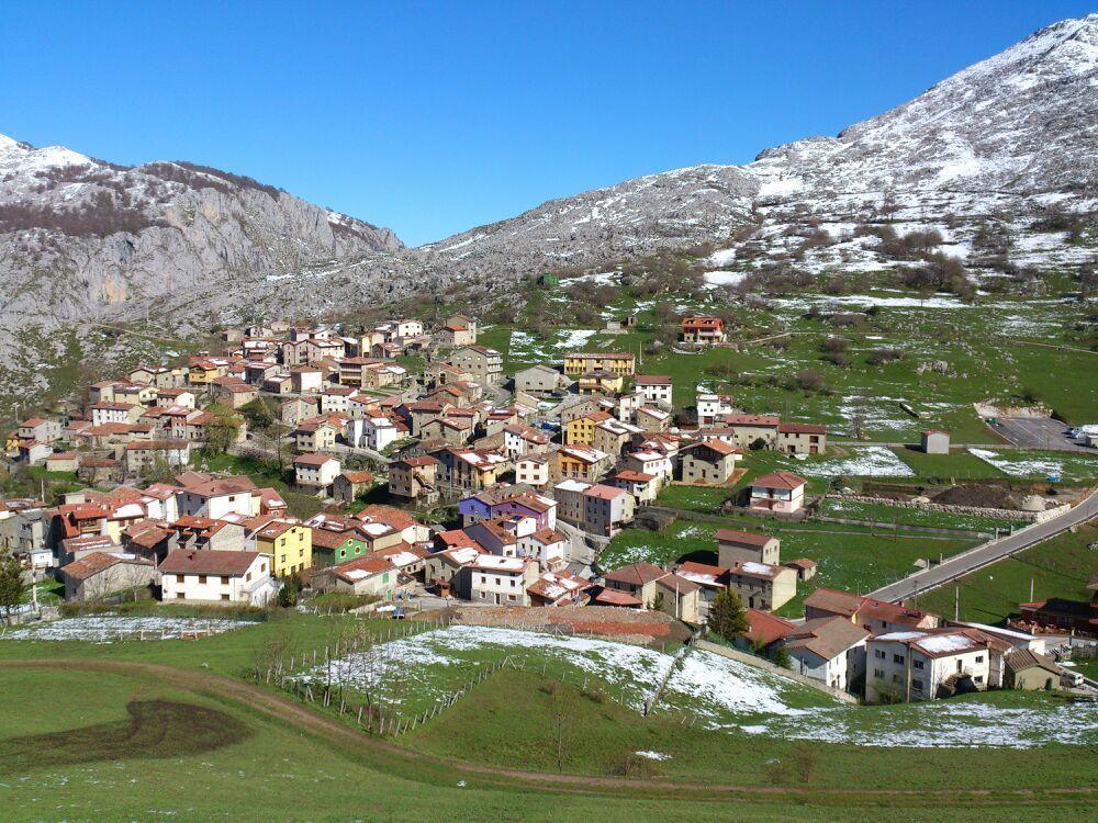 Hotel Rural Pena Castil Sotres Bagian luar foto